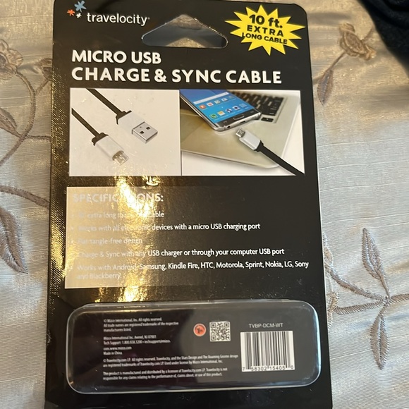 Travelocity platinum series micro usb charge and sync cable - Picture 2 of 3